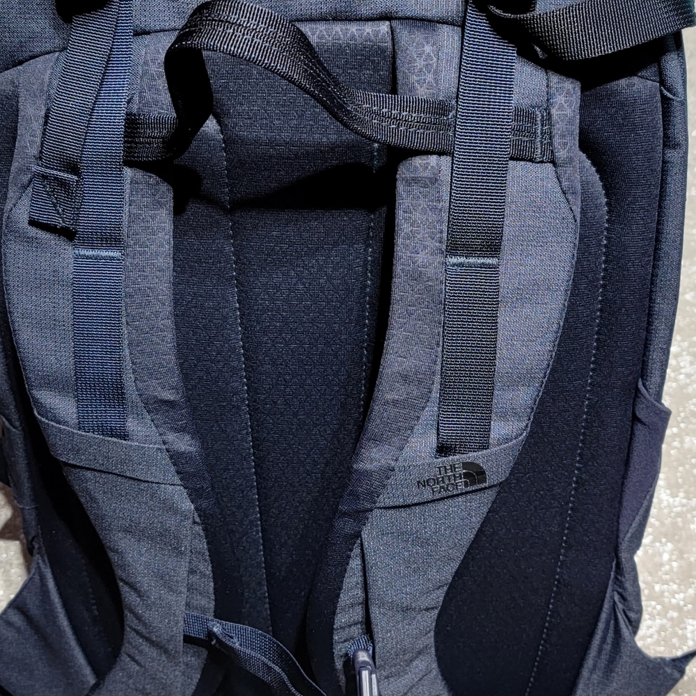 NEW The North Face Aurora Women's Navy Blue Backpack $109 - Picture 4 of 15